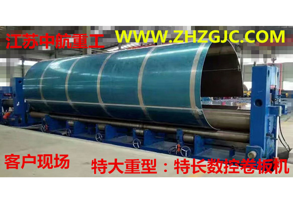 ���L����C